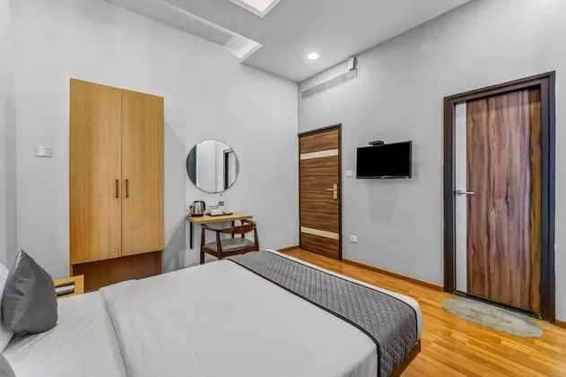 Deluxe Tek Büyük Yataklı Oda