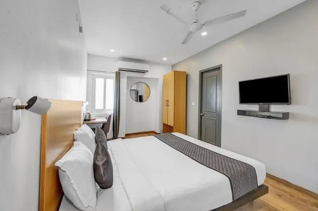 Deluxe Tek Büyük Yataklı Oda
