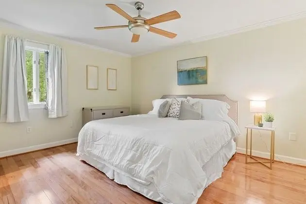 Ev (Updated 1-bedroom house in Baton Roug)