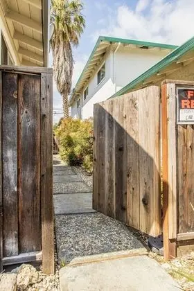 Apart Daire (Updated 2 bedroom in San Jose)