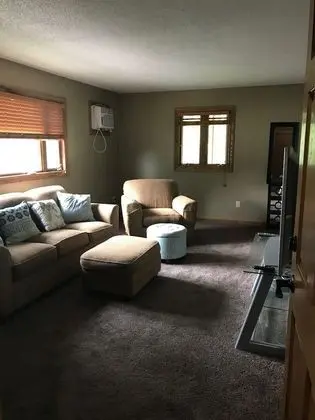 Apart Daire (Updated and cozy 2-Bedroom in Rochest)