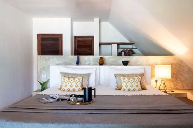 Villa, 5 Yatak Odası, Kişiye Özel Havuzlu, Denize Sıfır
