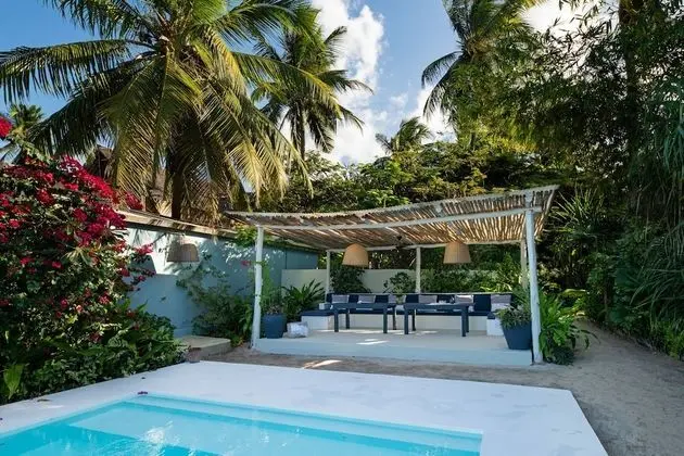 Villa, 5 Yatak Odası, Kişiye Özel Havuzlu, Denize Sıfır