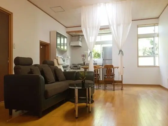 Basic Kır Evi