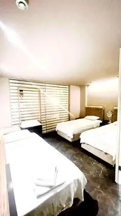 Aile Odası, Şehir Manzaralı