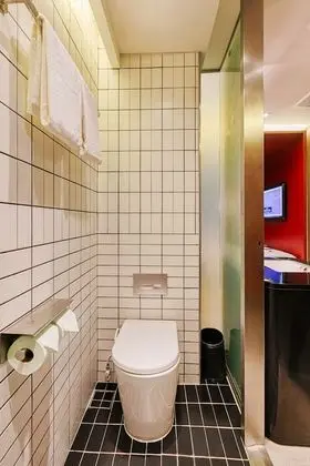 Basic Tek Büyük Yataklı Oda (Upper King)