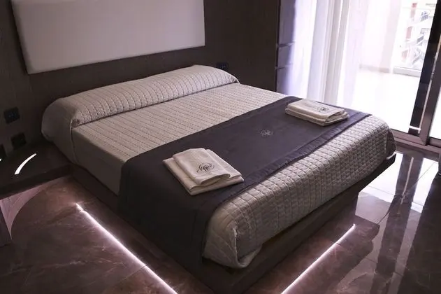 Superior Tek Büyük Yataklı Oda, Balkon, Şehir Manzaralı