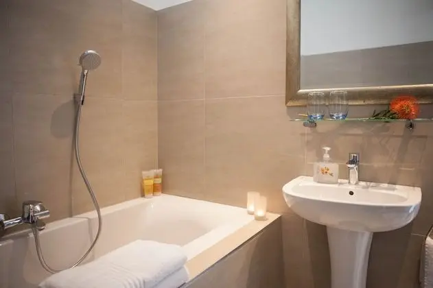 Apart Daire, Şehir Manzaralı