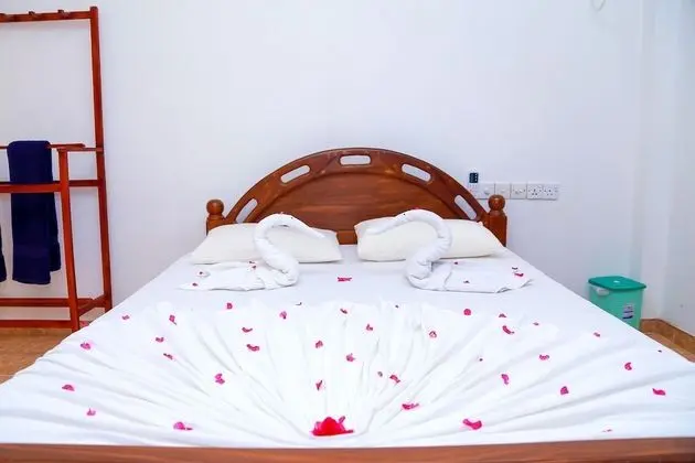Tek Büyük Yataklı Oda, Sigara İçilebilir