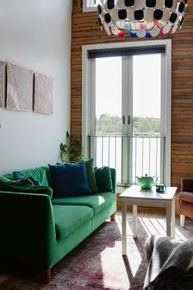 Grand Stüdyo, 2 Yatak Odası, Göl Manzaralı (Split Level with Stairs)