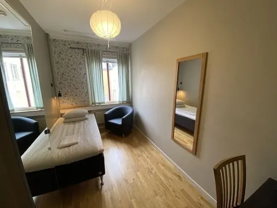 Basic Tek Kişilik Oda, Ortak Banyo