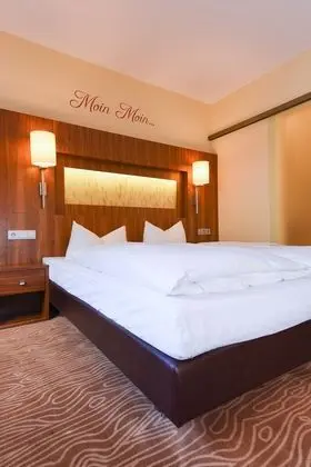 Comfort Tek Büyük veya İki Ayrı Yataklı Oda