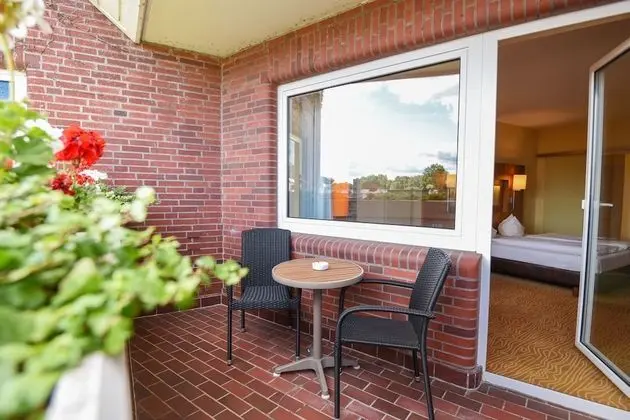 Comfort Tek Büyük veya İki Ayrı Yataklı Oda, Balkon