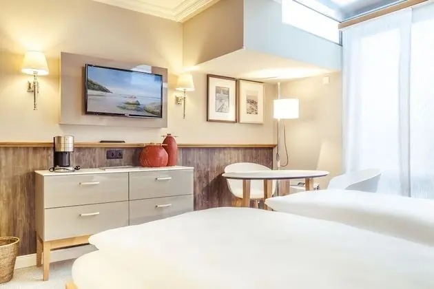 Classic Tek Büyük Yataklı Oda