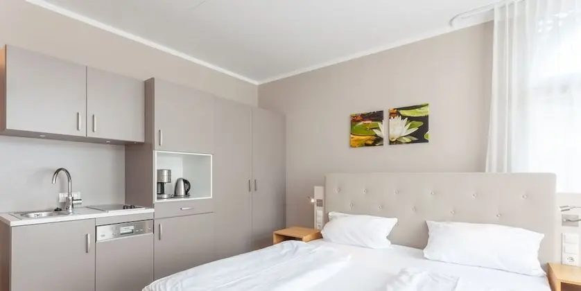 Classic Tek Büyük Yataklı Oda