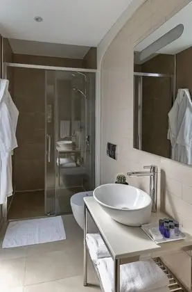 Standart Oda, Şehir Manzaralı