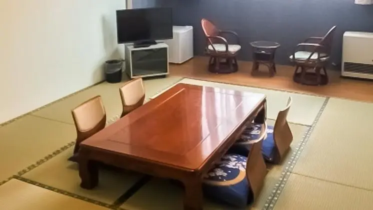 Basic Oda, Sigara İçilmez