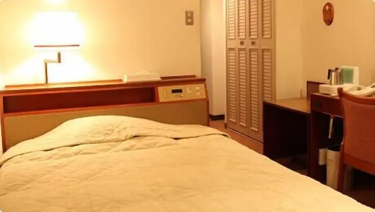 Standard Tek Kişilik Oda, Sigara İçilebilir