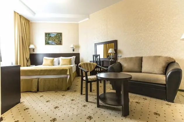 Comfort Tek Büyük veya İki Ayrı Yataklı Oda