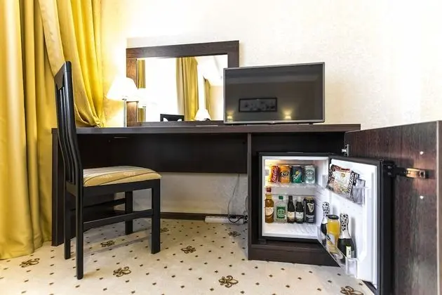 Comfort Tek Büyük veya İki Ayrı Yataklı Oda