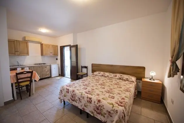 Stüdyo, Küçük Mutfak, Bahçe Manzaralı