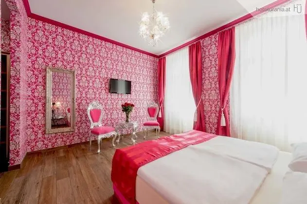 Design Tek Büyük Yataklı Oda