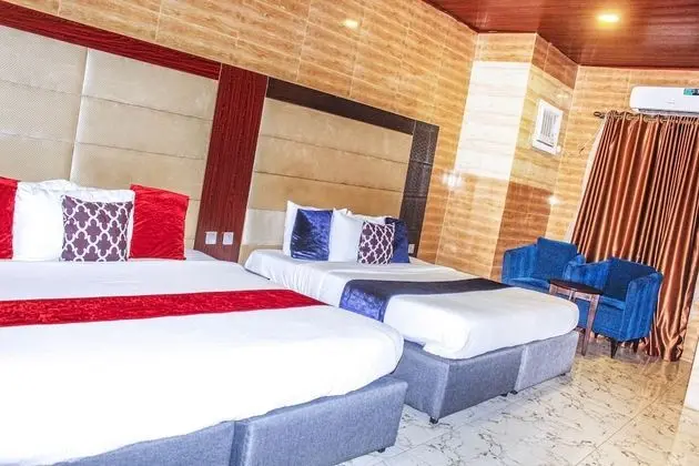Deluxe Tek Büyük veya İki Ayrı Yataklı Oda