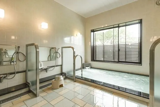 Tek Kişilik Oda, Ortak Banyo