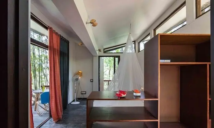 Deluxe Oda, Sigara İçilebilir, Bahçe Manzaralı