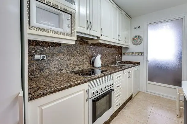 Apart Daire, 3 Yatak Odası, 2 Banyolu, Deniz Manzaralı