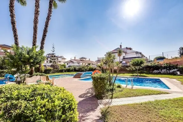 Bungalov, 2 Yatak Odası, 2 Banyolu, Bahçe Manzaralı