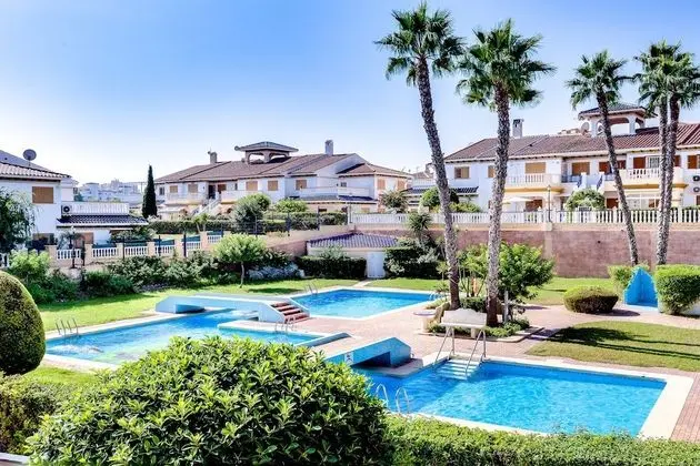 Bungalov, 2 Yatak Odası, 2 Banyolu, Bahçe Manzaralı