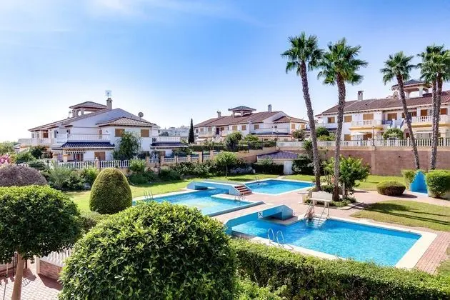 Bungalov, 2 Yatak Odası, 2 Banyolu, Bahçe Manzaralı
