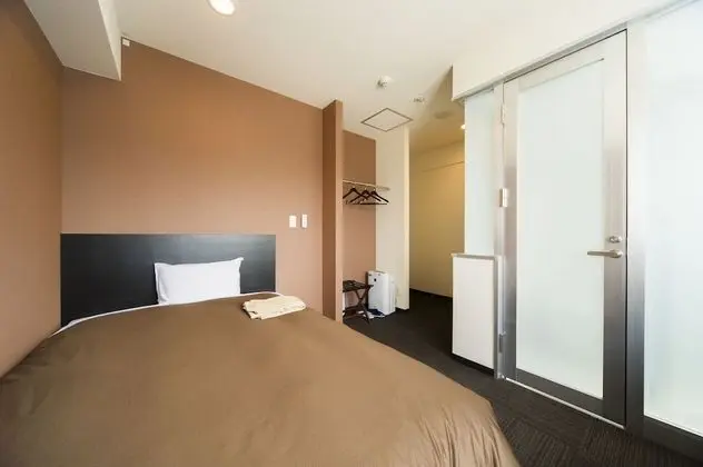 Tek Büyük Yataklı Oda, Sigara İçilmez (with shower booth)