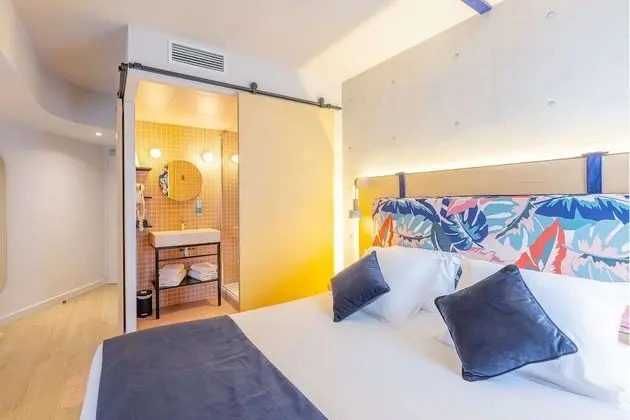 Superior Oda, 1 Büyük (Queen) Boy Yatak, Sigara İçilmez