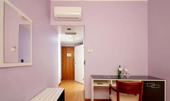 Tek Büyük Yataklı Oda