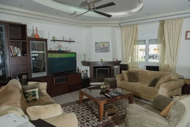 Traditional Apart Daire
