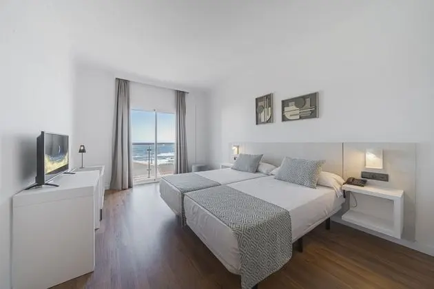 Tek Büyük Yataklı Oda, Deniz Manzaralı