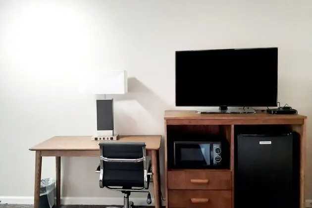Standard Oda, 2 Çift Kişilik Yatak, Sigara İçilmez, Buzdolabı ve Mikrodalga
