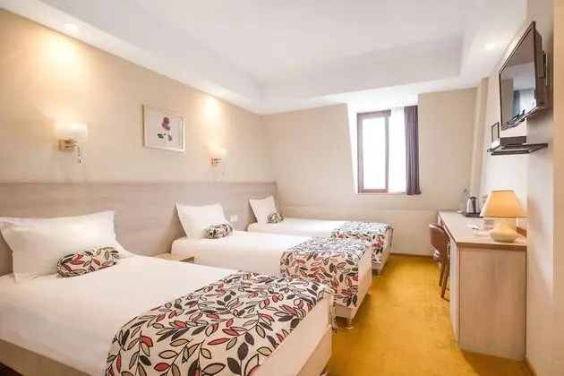 Economy Üç Kişilik Oda