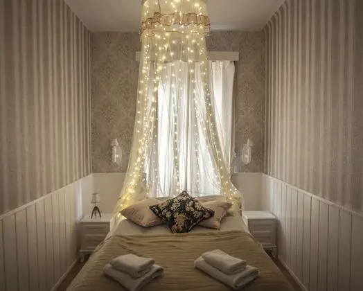Üç Kişilik Oda, Özel Banyo