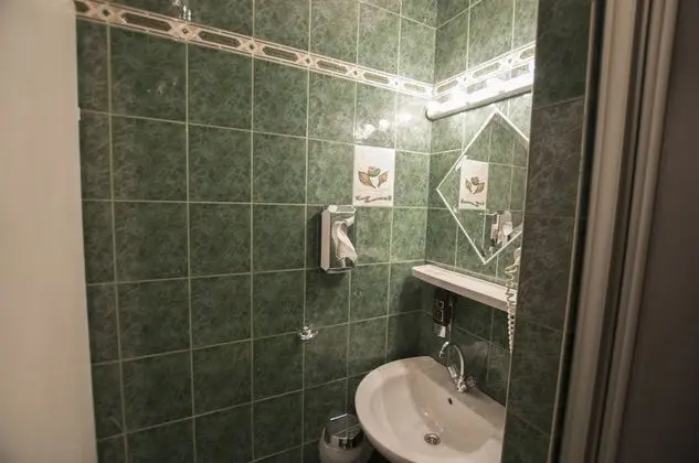 Üç Kişilik Oda, Özel Banyo