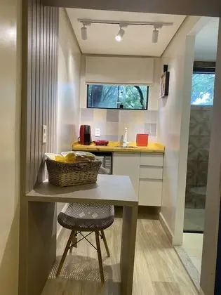 City Tek Büyük Yataklı Oda
