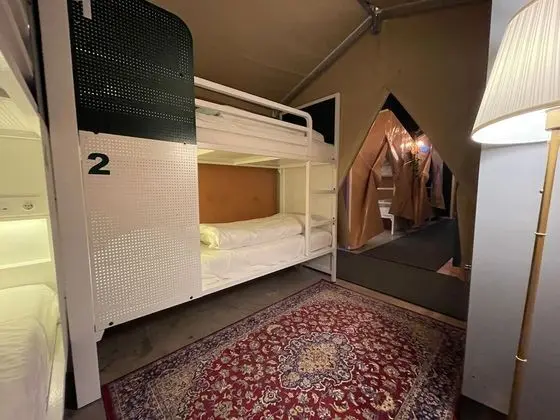 Ortak Ranzalı Oda, Sadece kadınlar için (1 bed in 4 bed room)
