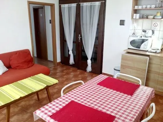 Apart Daire, 2 Tek Kişilik Yatak