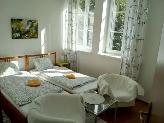 Apart Daire, 3 Yatak Odası, Sigara İçilmez, Küçük Mutfak