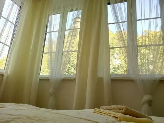 Apart Daire, 3 Yatak Odası, Sigara İçilmez, Küçük Mutfak