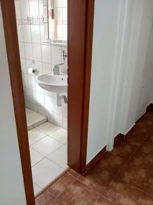 Apart Daire, 3 Yatak Odası, Sigara İçilmez, Küçük Mutfak