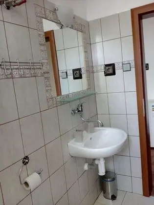 Apart Daire, 3 Yatak Odası, Sigara İçilmez, Küçük Mutfak