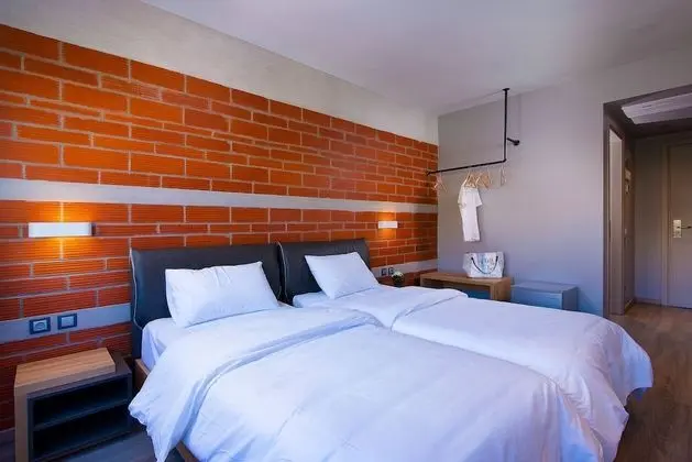 İki Ayrı Yataklı Oda